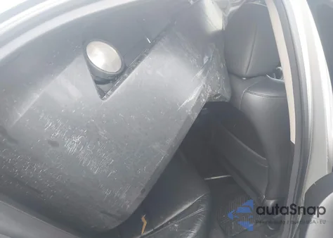 2010 Acura Tsx 2.4 from USA, damaged, VIN JH4CU2F67AC023847